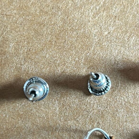 Heart earrings - Picture 2 of 2